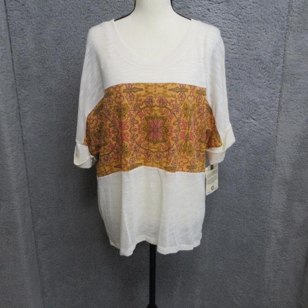 Democracy Boho Shirt Women XL White Medallion Print Relaxed Festival Cottagecore